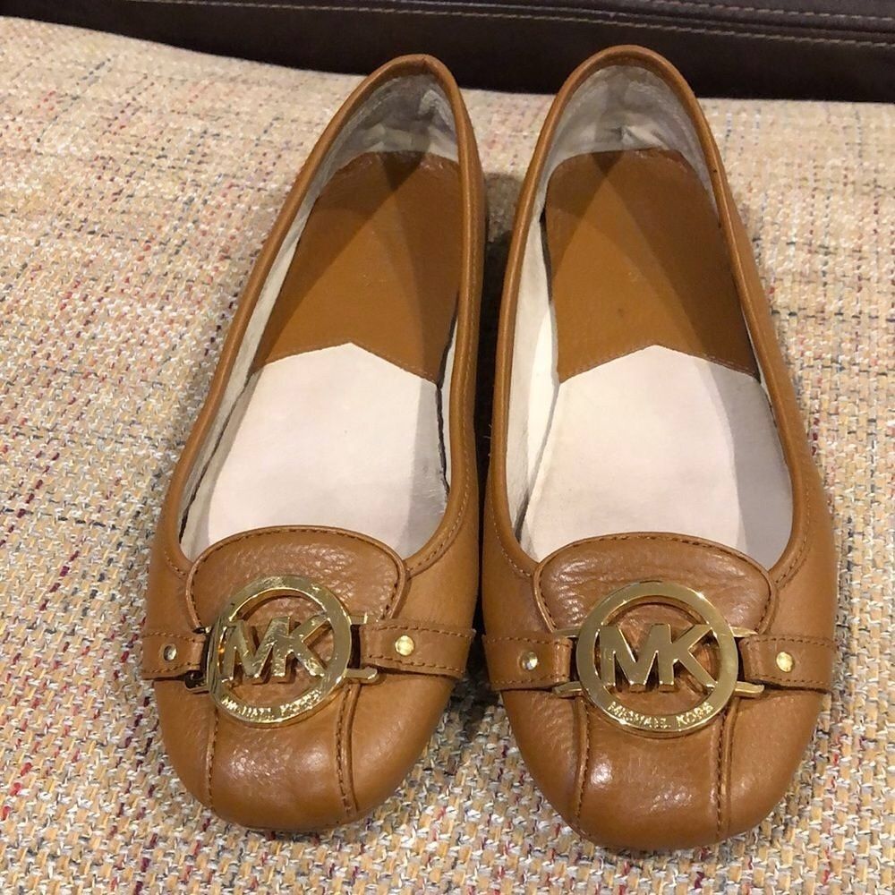 MICHAEL Michael Kors Classic Lillie Leather Moccasin Flats in Luggage Sz 9M